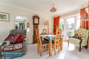 Sitting/Dining  Room- click for photo gallery